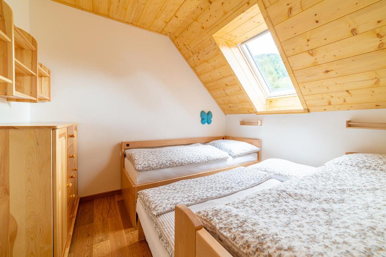 Apartmany Pod Rozsutcom - Zatkov Dvor - Prijazd Do Ubytovania Autom S Pohonom 4X4 Terchová Εξωτερικό φωτογραφία