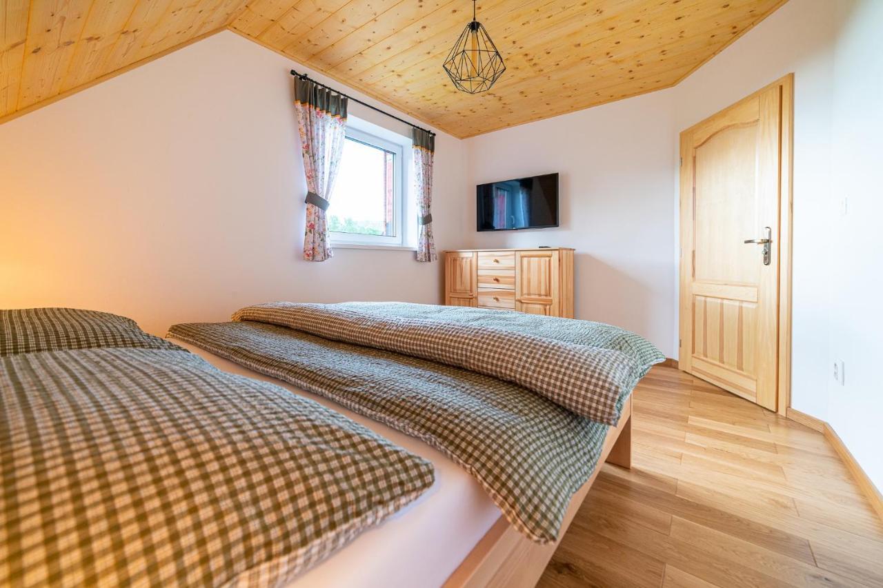 Apartmany Pod Rozsutcom - Zatkov Dvor - Prijazd Do Ubytovania Autom S Pohonom 4X4 Terchová Εξωτερικό φωτογραφία