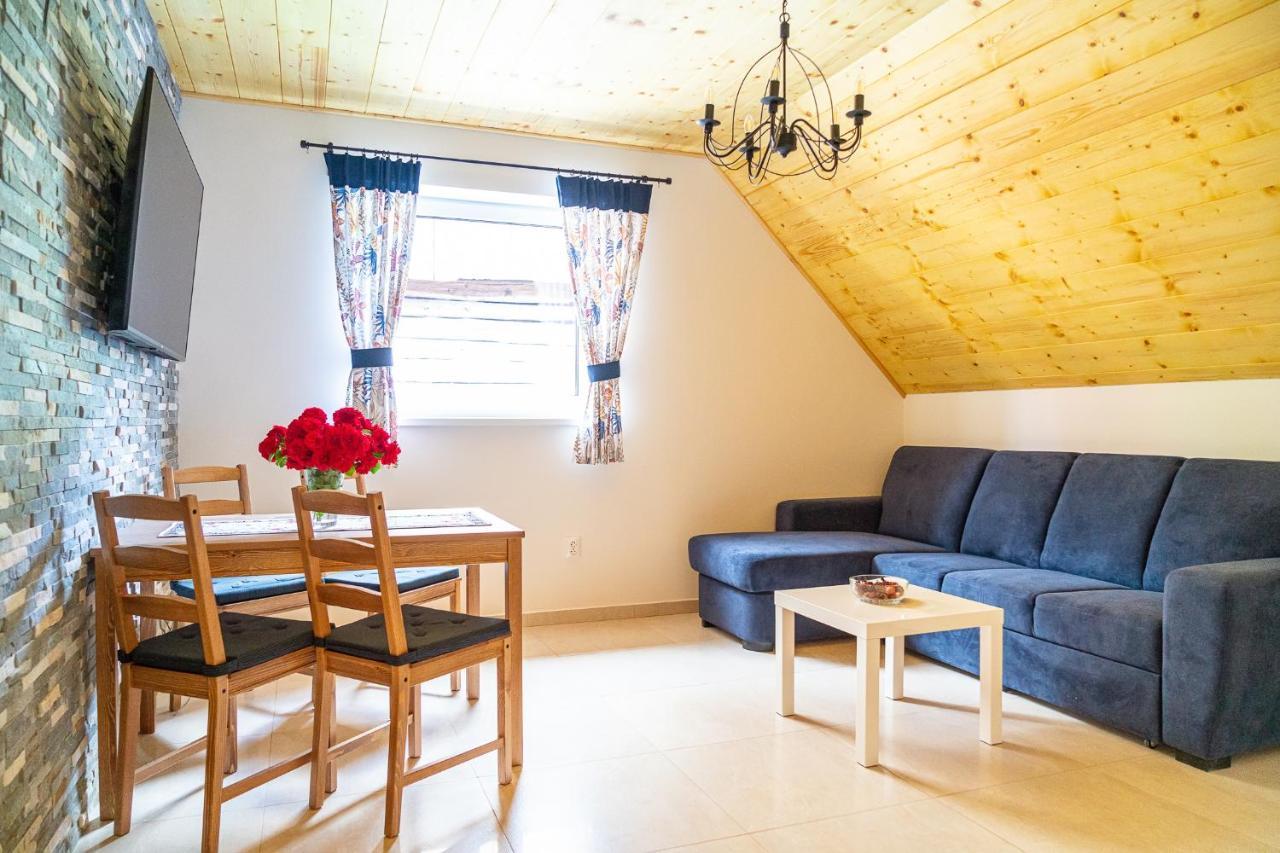 Apartmany Pod Rozsutcom - Zatkov Dvor - Prijazd Do Ubytovania Autom S Pohonom 4X4 Terchová Εξωτερικό φωτογραφία