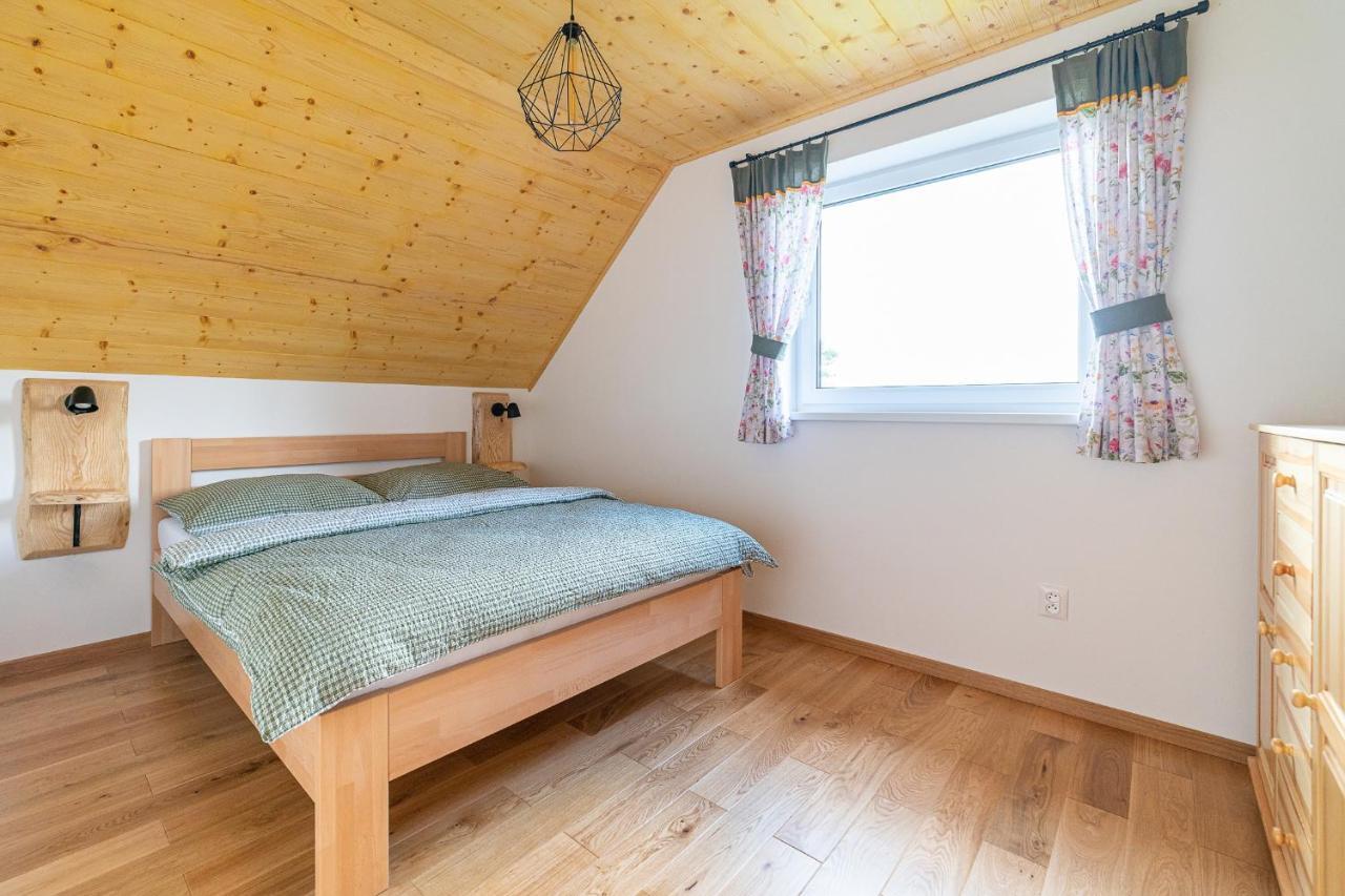 Apartmany Pod Rozsutcom - Zatkov Dvor - Prijazd Do Ubytovania Autom S Pohonom 4X4 Terchová Εξωτερικό φωτογραφία
