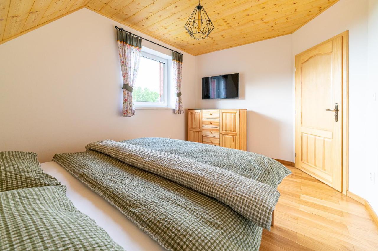 Apartmany Pod Rozsutcom - Zatkov Dvor - Prijazd Do Ubytovania Autom S Pohonom 4X4 Terchová Εξωτερικό φωτογραφία