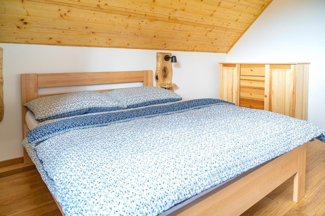 Apartmany Pod Rozsutcom - Zatkov Dvor - Prijazd Do Ubytovania Autom S Pohonom 4X4 Terchová Εξωτερικό φωτογραφία