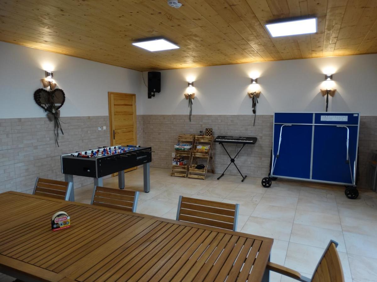 Apartmany Pod Rozsutcom - Zatkov Dvor - Prijazd Do Ubytovania Autom S Pohonom 4X4 Terchová Εξωτερικό φωτογραφία